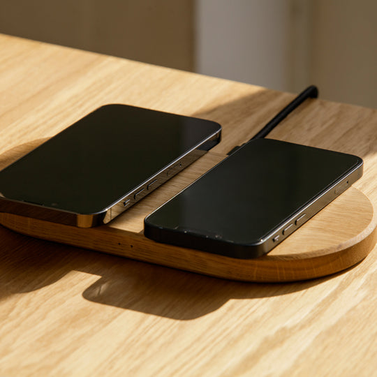 oak Dual Slim Charging Pad | ,